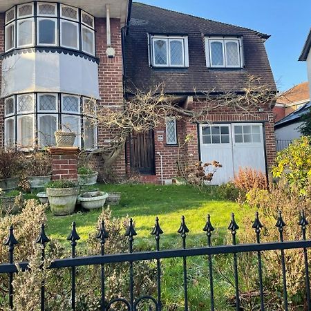 Livadia House At St Leonards On Sea Bed & Breakfast Exterior foto
