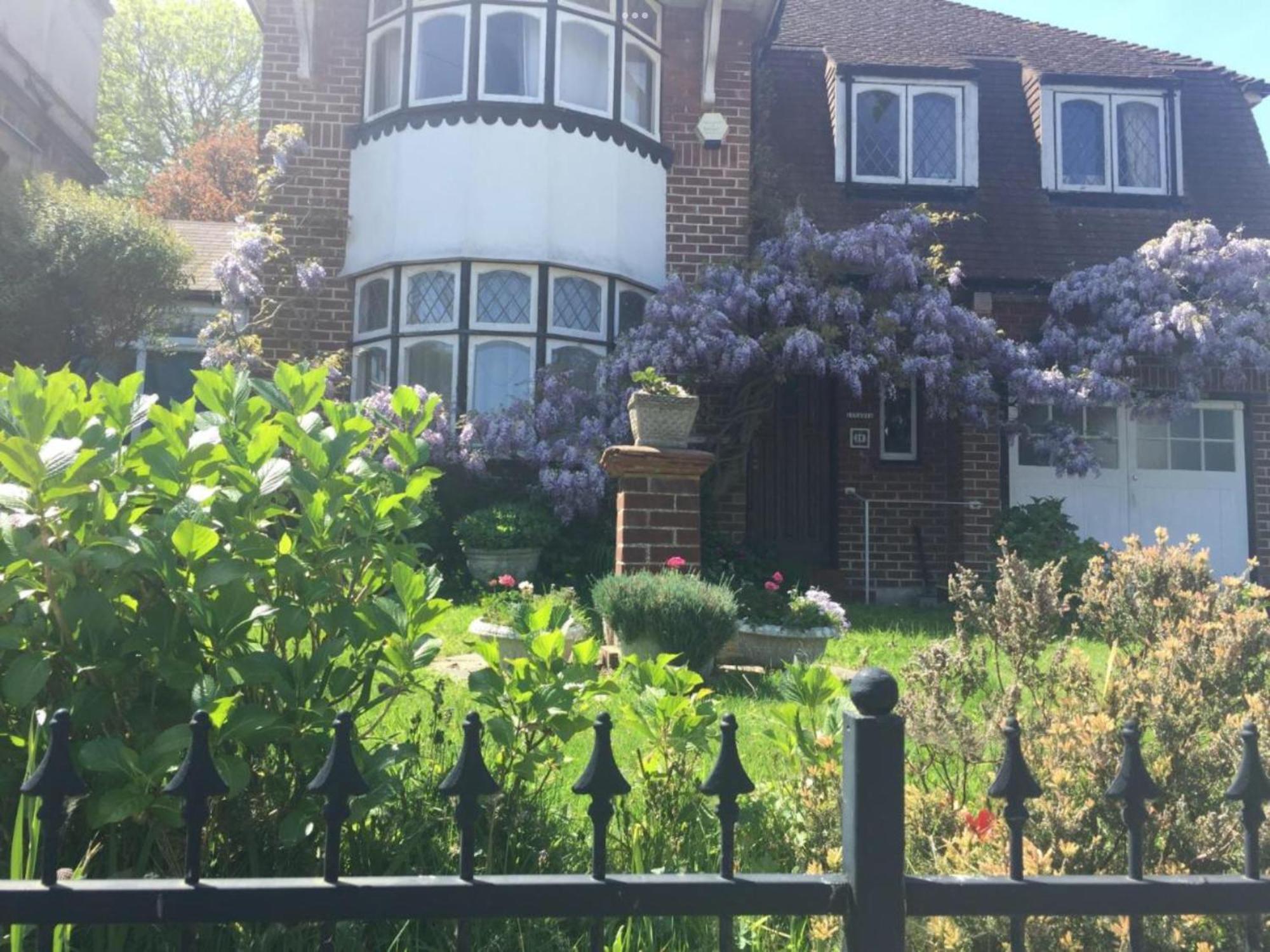 Livadia House At St Leonards On Sea Bed & Breakfast Exterior foto